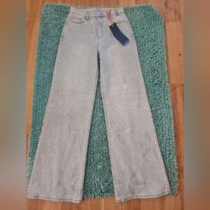 NWT Boutique VBRT Sequin Floral Flare Jeans 5/26